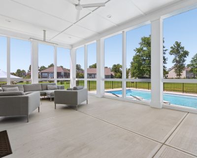 168 screened porch pool web