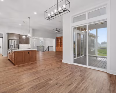 175 dinette in
