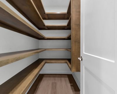 93 pantry