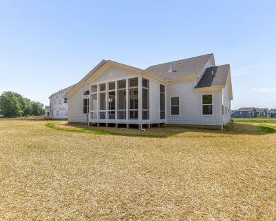 Harrison Back View Screened Porch 169
